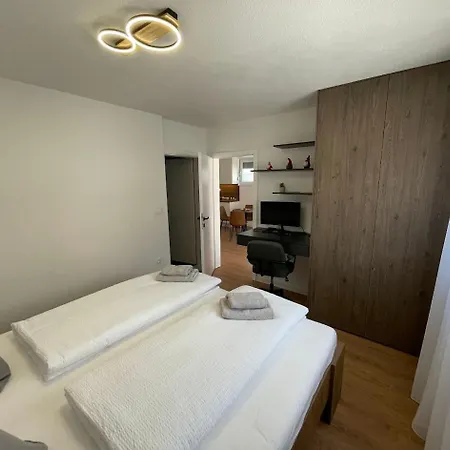 Apartment Middle Street