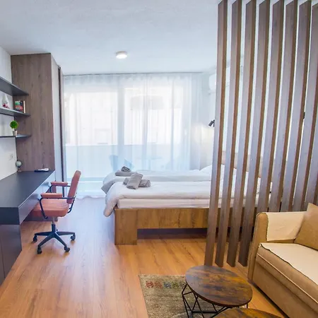 Middle Street Daire *