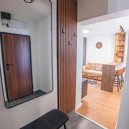 Middle Street Apartment